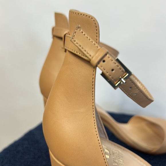 Vince Camuto, beige, heeled sandals. - Picture 6 of 10